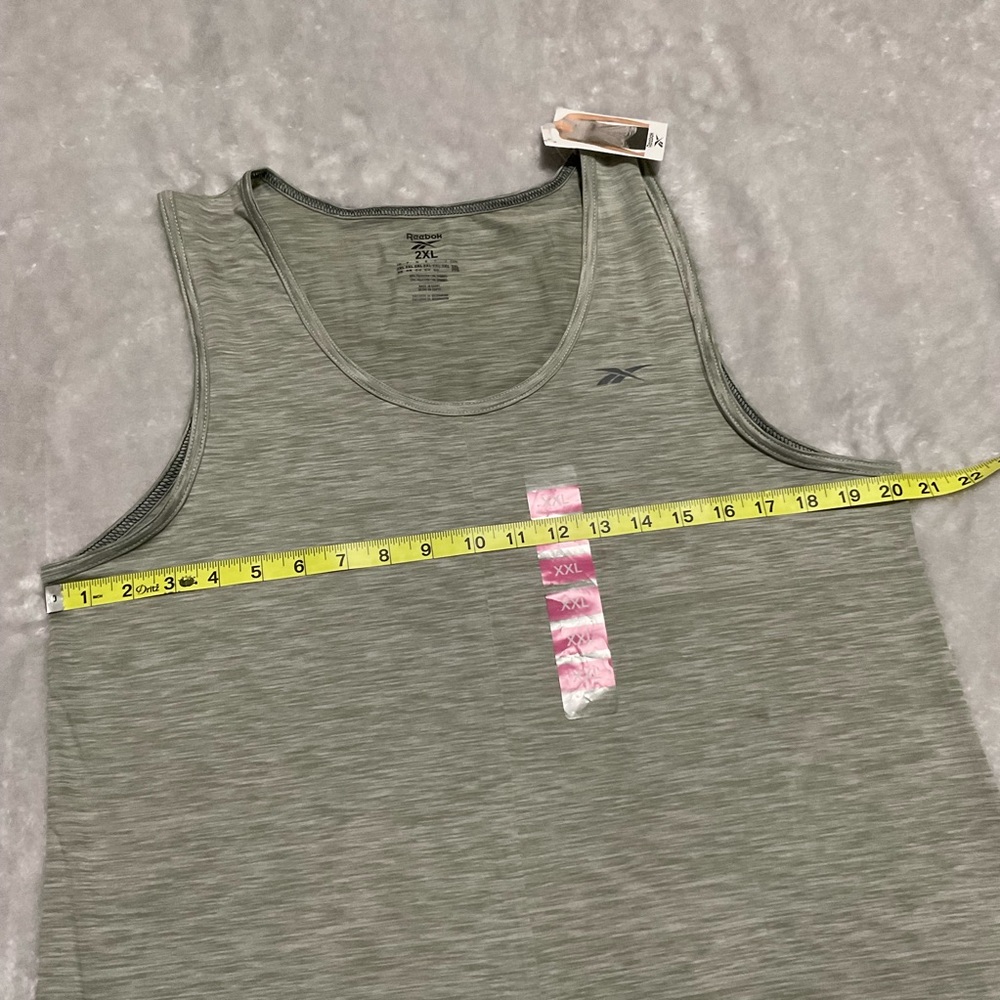 Reebok Athletic Sleeveless Tank Top Ruched Size 2XL - Picture 6 of 6